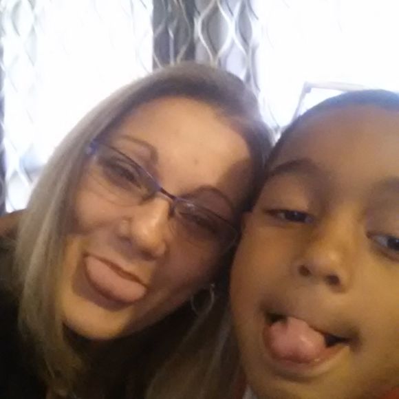 Meet your Posher, Tiffany - Picture 1 of 1